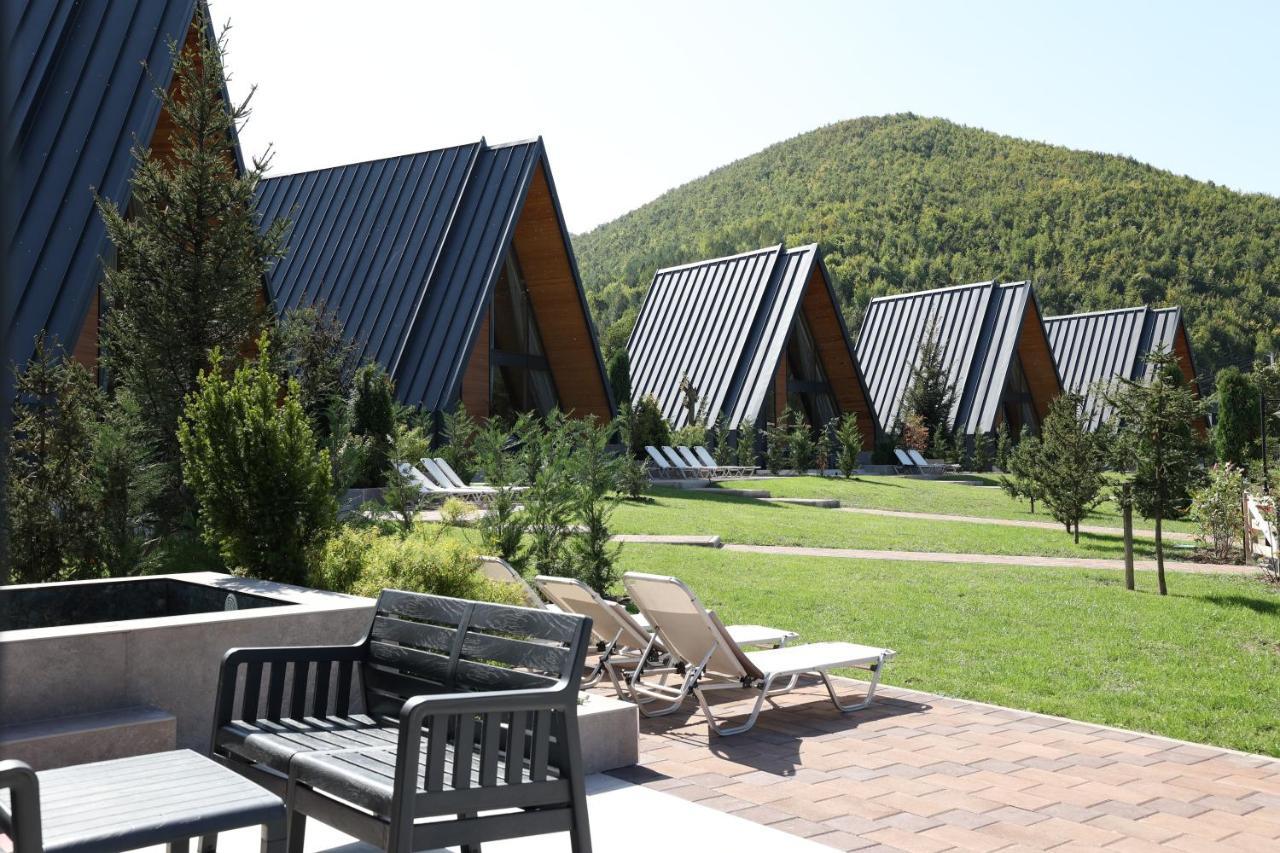 Freskia Resort Ferizaj Exteriör bild