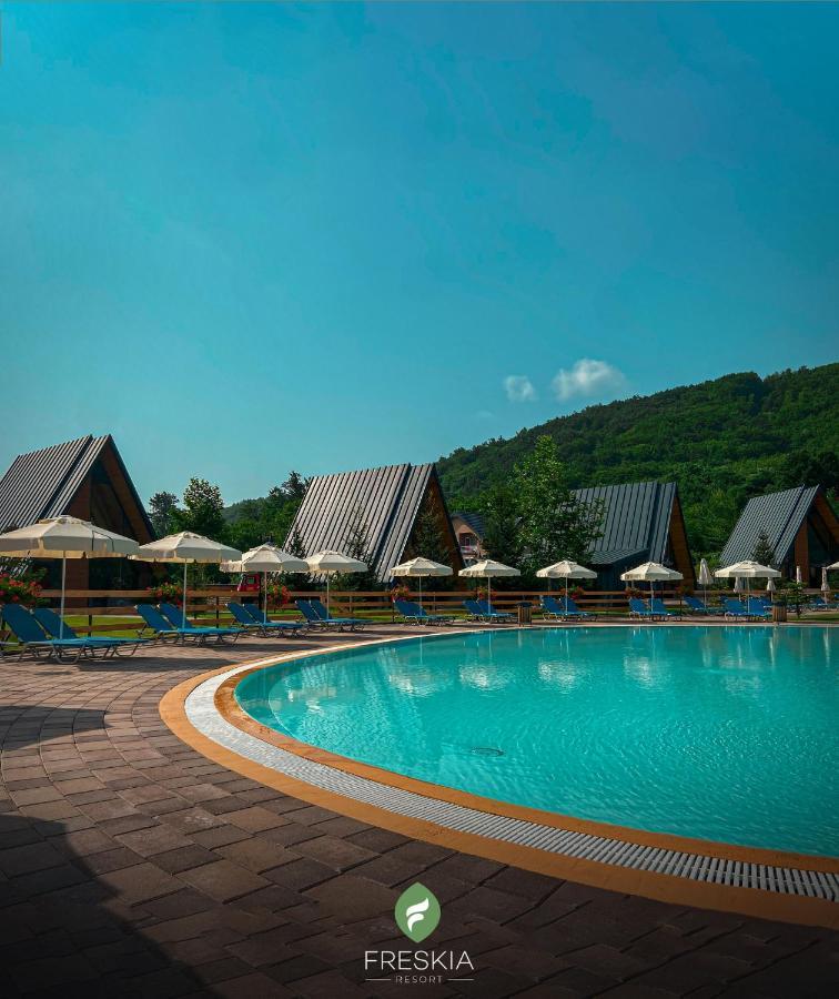 Freskia Resort Ferizaj Exteriör bild